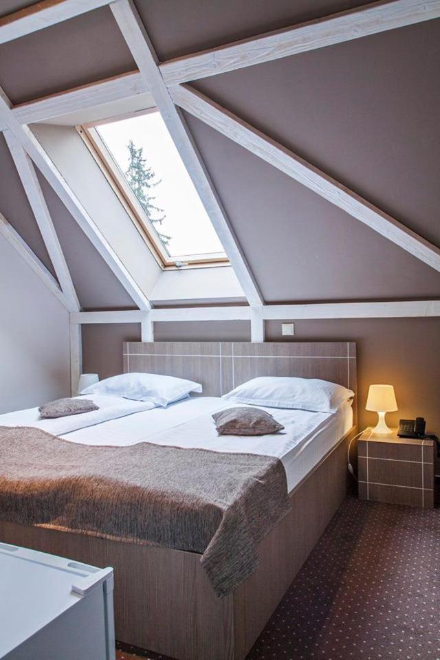 Complex Hotelier Cota O Mie Синая Екстериор снимка