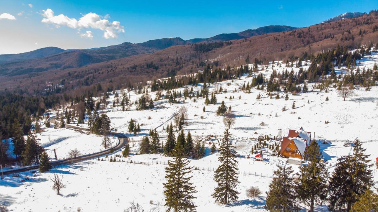 Complex Hotelier Cota O Mie Синая Екстериор снимка