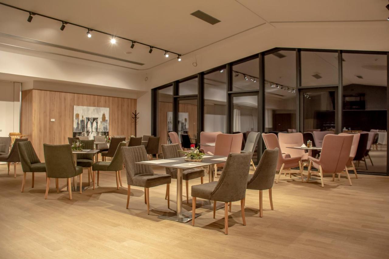 Complex Hotelier Cota O Mie Синая Екстериор снимка